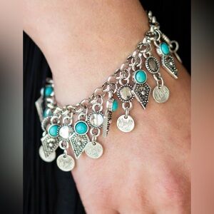 NEW Triassic Silver & Turquoise Charm Bracelet